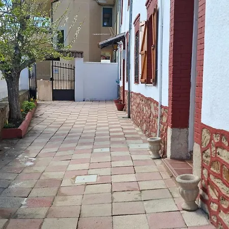 Casa Daniel Llombera